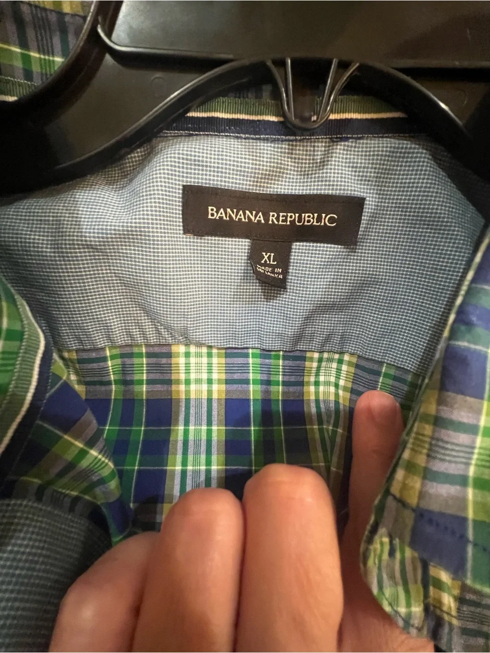 Banana Republic Men’s Blue & Green Plaid Short-Sleeve Button-Down Shirt